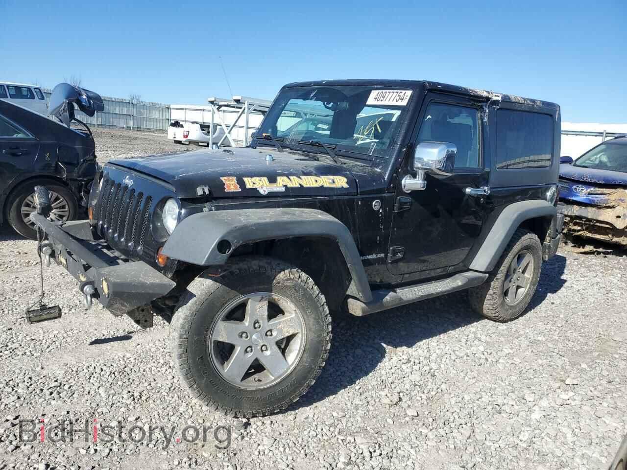 Photo 1J4AA2D10AL160261 - JEEP WRANGLER 2010