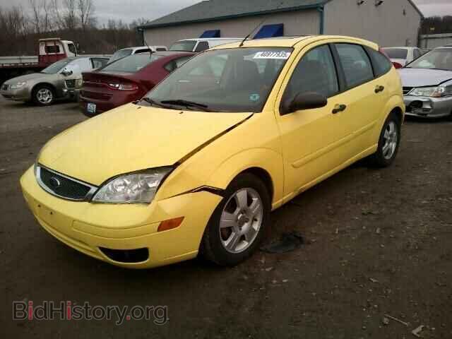 2005 FORD FOCUS - VIN: 3FAFP37N35R117724 - Фото 2