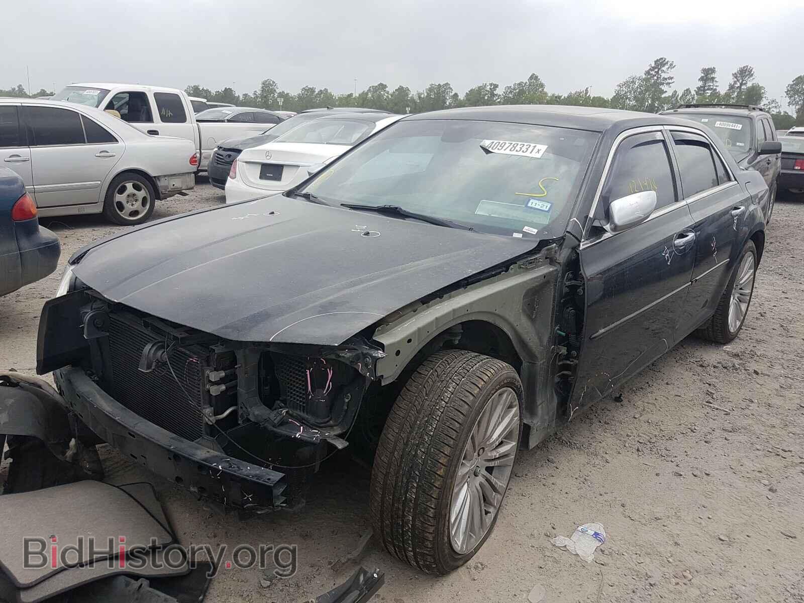 2013 CHRYSLER 300 - VIN: 2C3CCADG7DH703697 - Фото 2