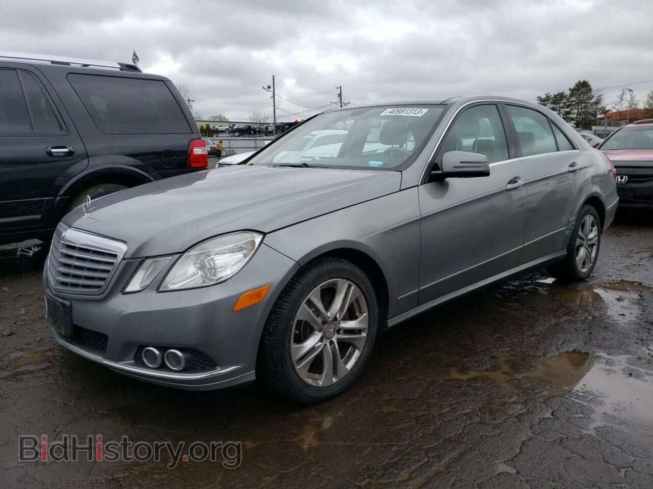 Photo WDDHF8HB7AA205094 - MERCEDES-BENZ E-CLASS 2010