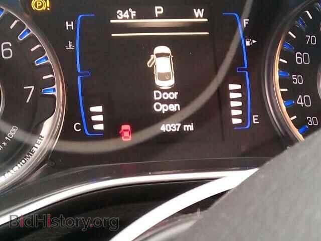 2015 CHRYSLER 200 - VIN: 1C3CCCAB0FN756241 - Фото 8