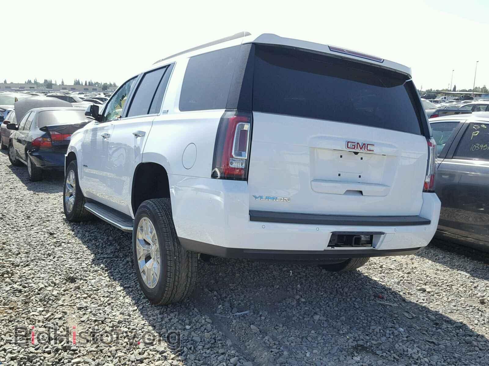 2017 GMC YUKON - VIN: 1GKS2AKC5HR221296 - Фото 3
