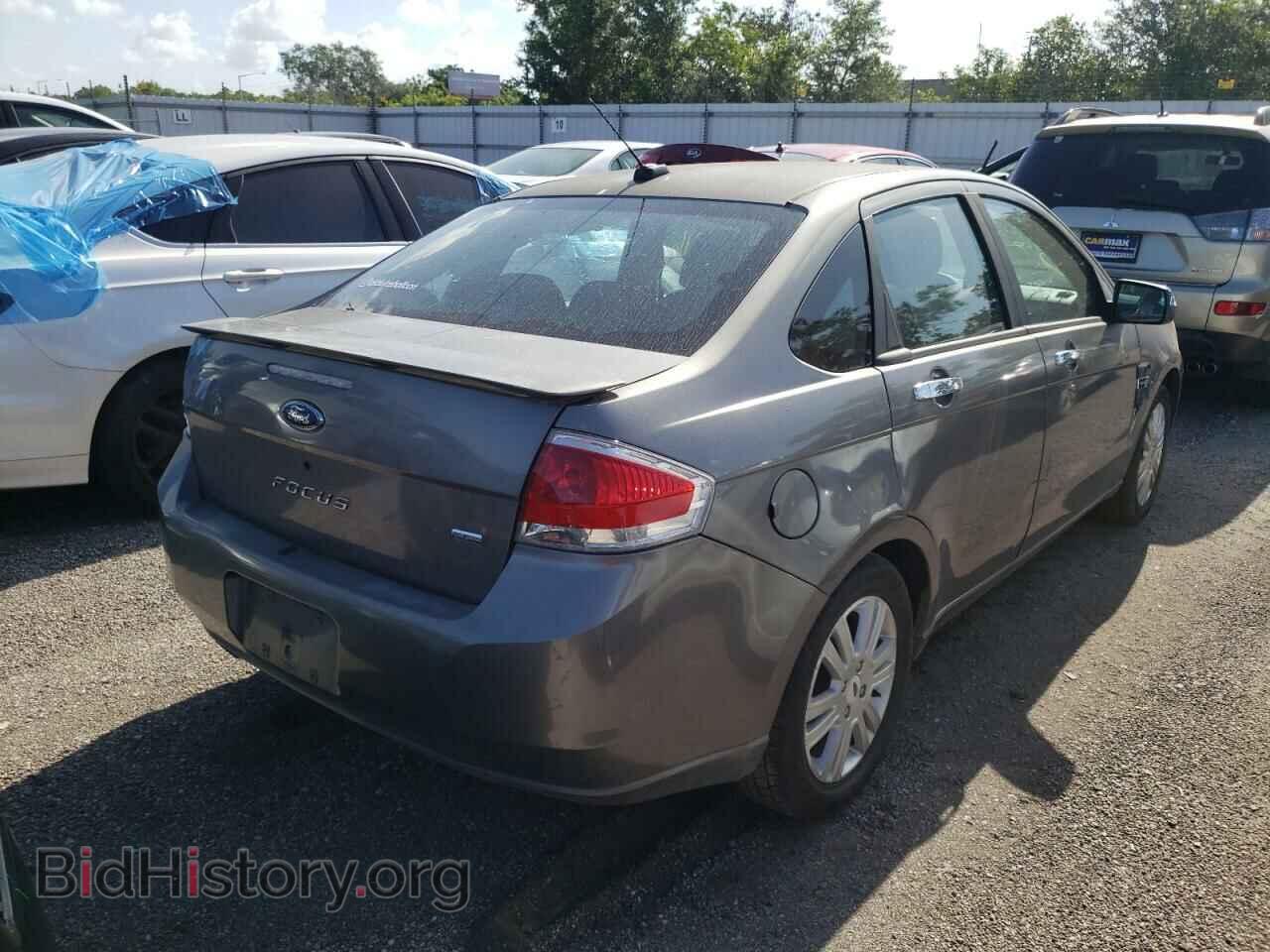 2009 FORD FOCUS - VIN: 1FAHP37NX9W160811 - Фото 4