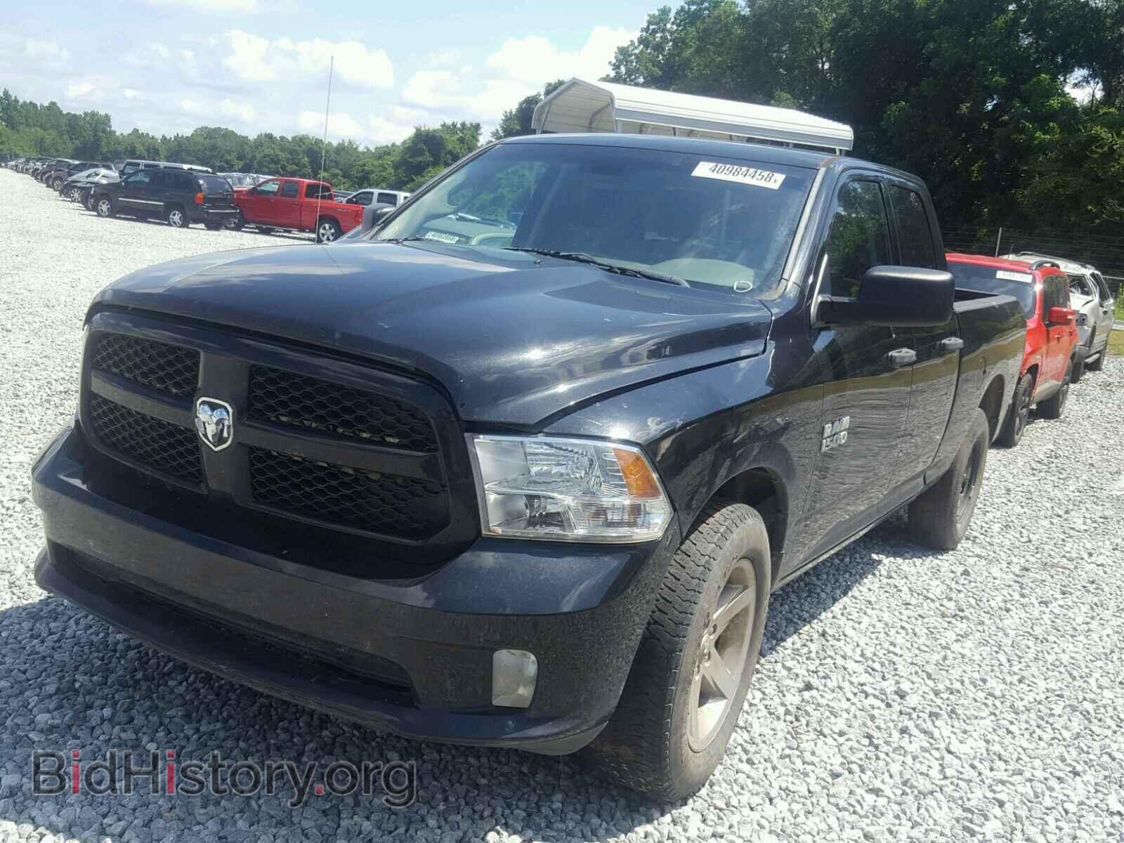2015 RAM 1500 ST - VIN: 1C6RR6FG9FS755608 - Фото 2