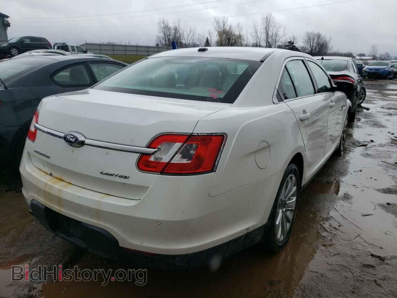 2011 FORD TAURUS - VIN: 1FAHP2FW8BG161542 - Фото 4