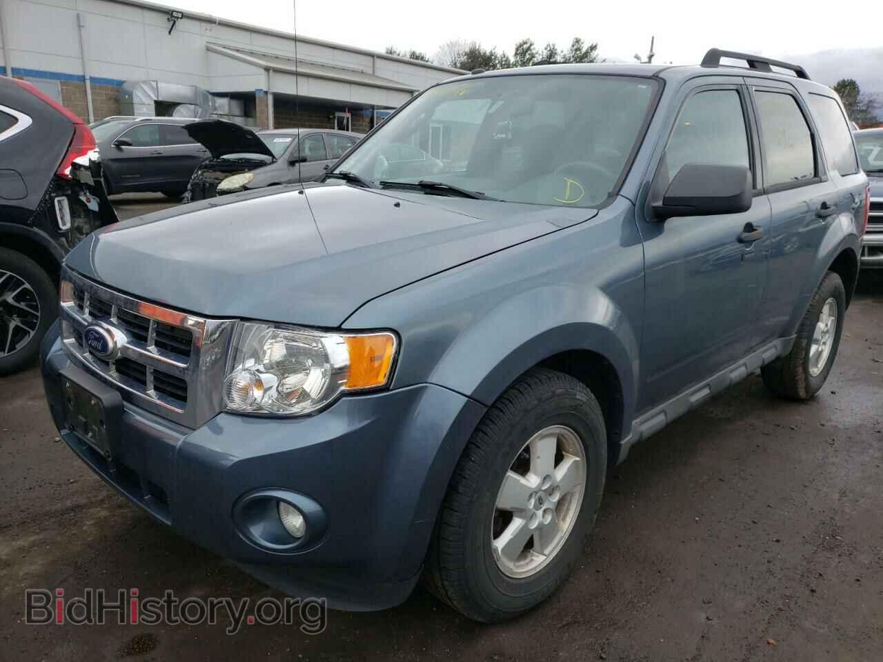 2010 FORD ESCAPE - VIN: 1FMCU9D73AKC93892 - Фото 2