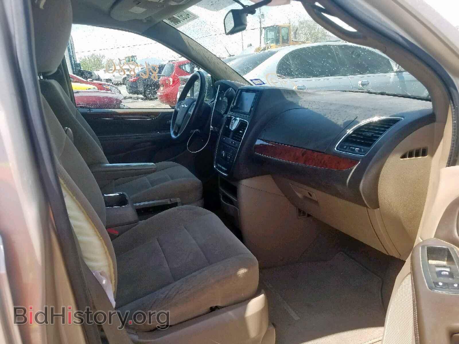 2013 CHRYSLER TOWN & COU - VIN: 2C4RC1BG1DR619930 - Фото 5