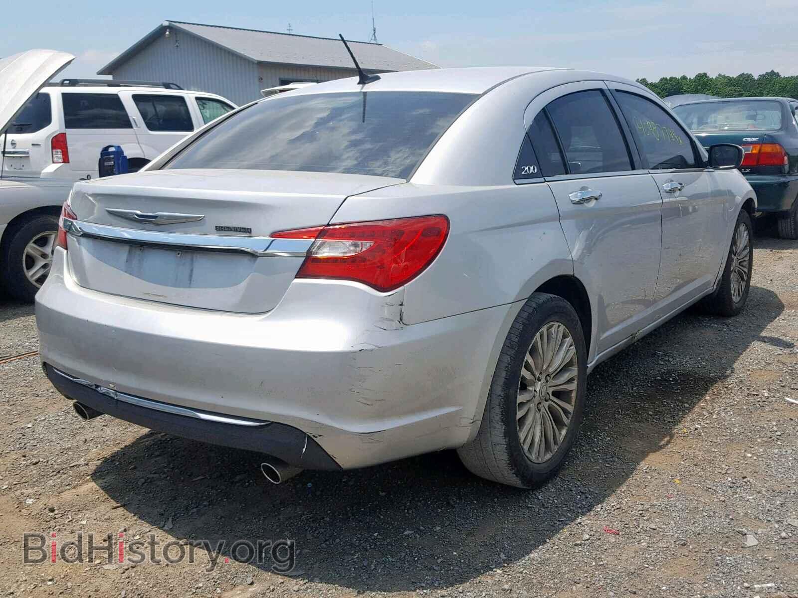 2012 CHRYSLER 200 - VIN: 1C3CCBCG3CN304265 - Фото 4