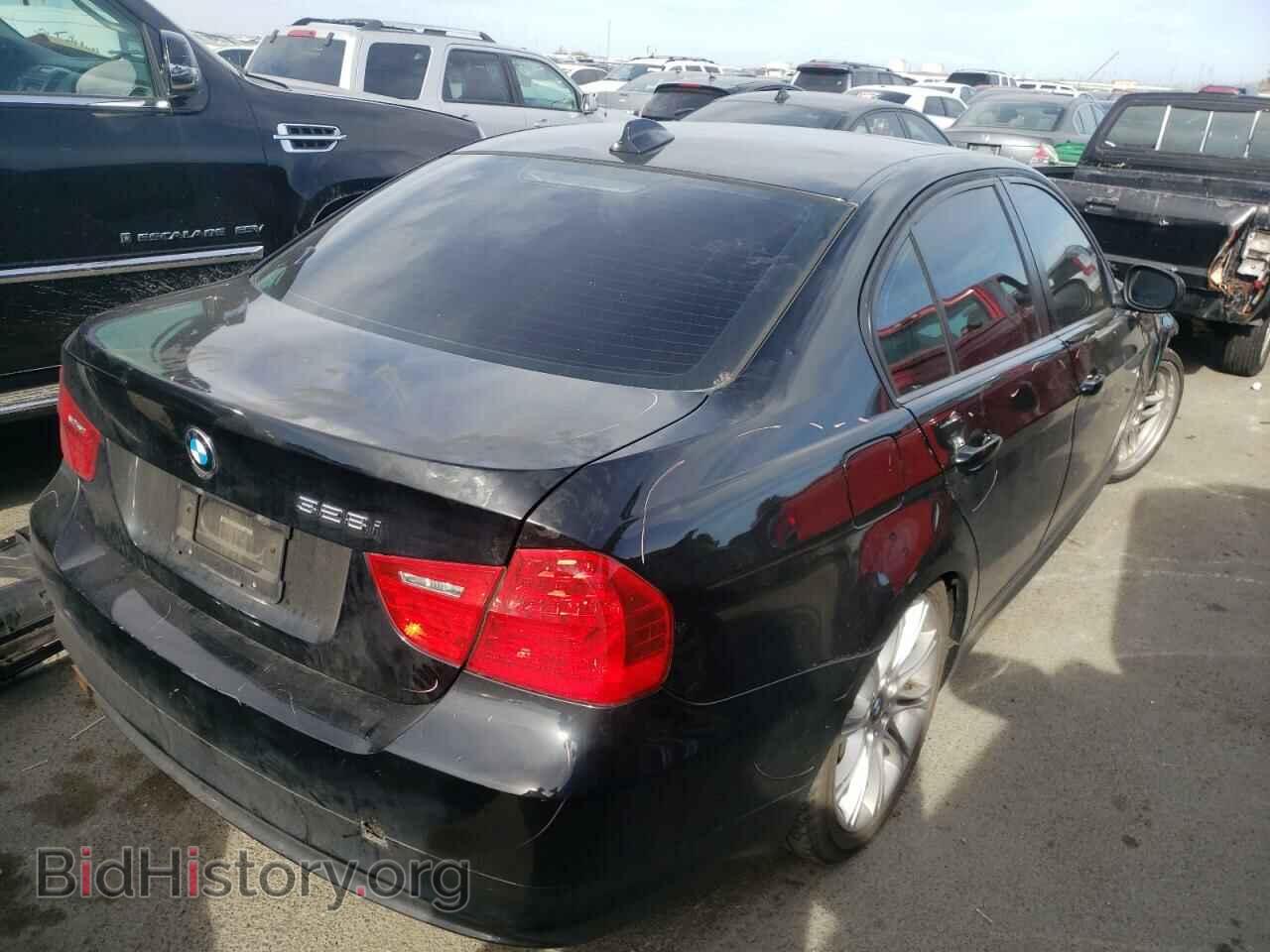 2010 BMW 3 SERIES - VIN: WBAPH5G56ANL80663 - Фото 4