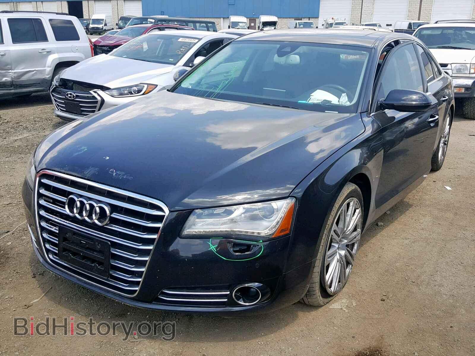 2011 AUDI A8 - VIN: WAURVAFD1BN027025 - Фото 2