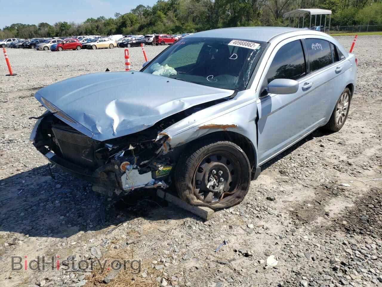2013 CHRYSLER 200 - VIN: 1C3CCBAB9DN641242 - Photo 2