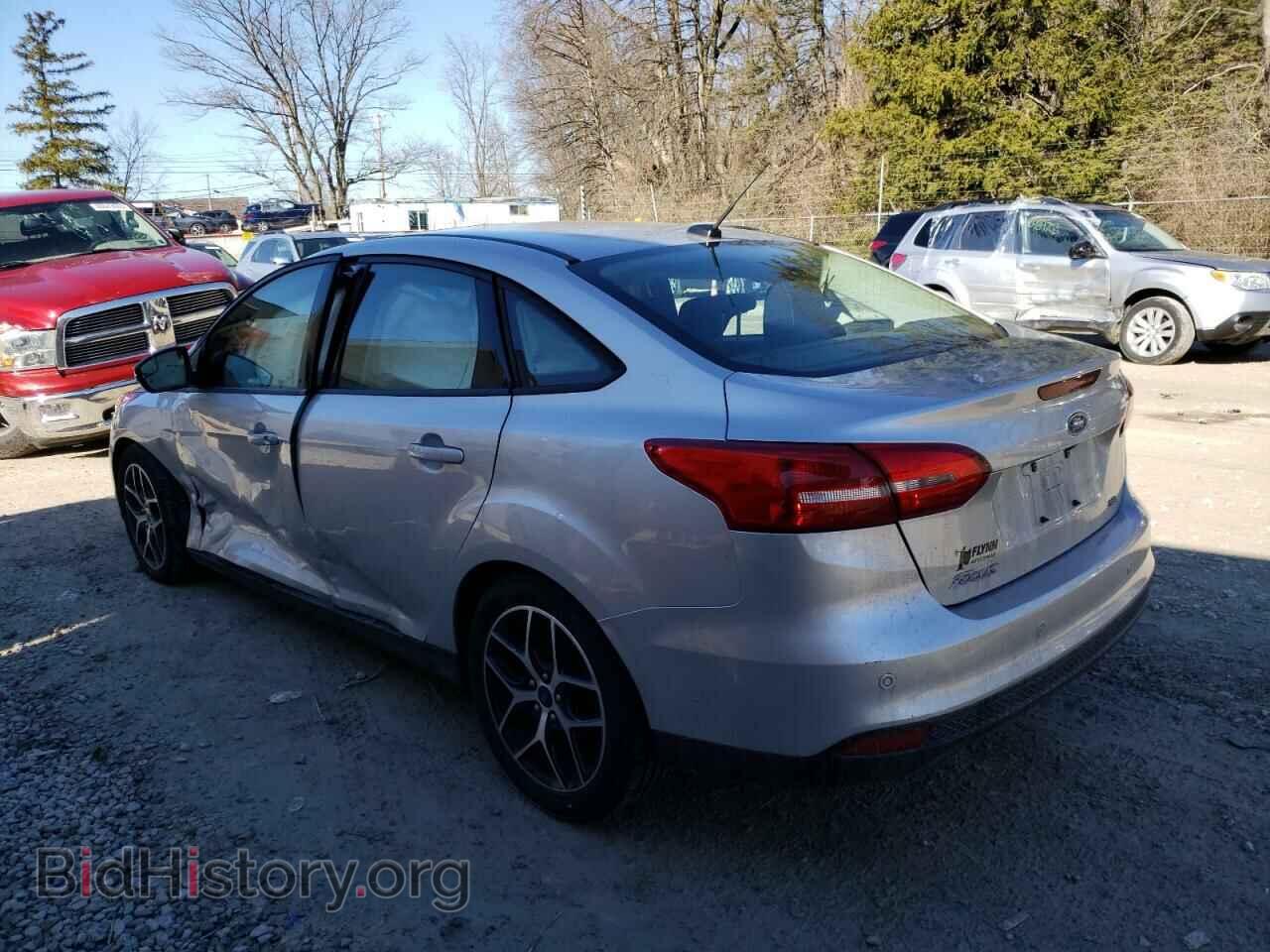 2017 FORD FOCUS - VIN: 1FADP3H26HL339916 - Фото 2