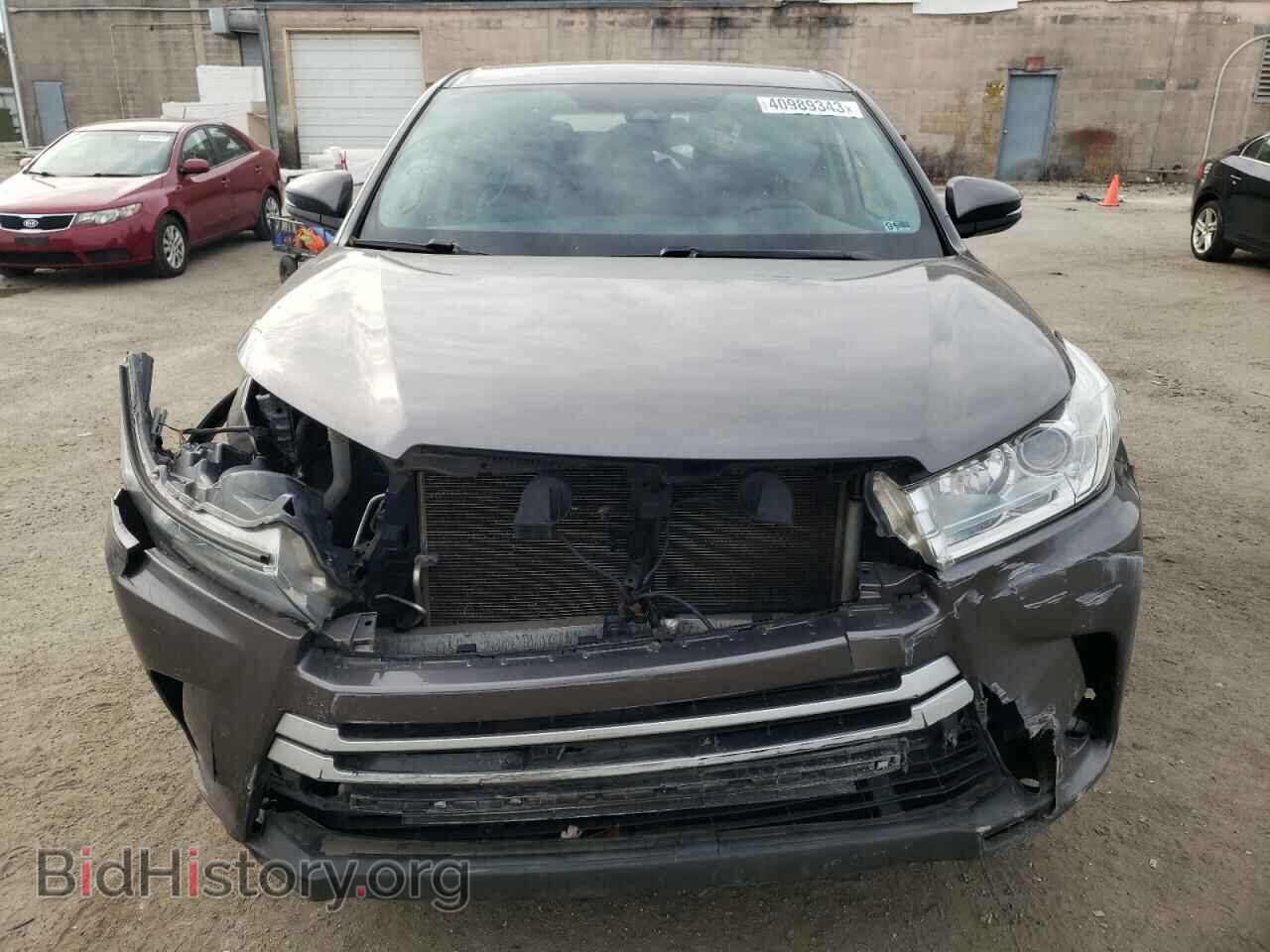 2018 TOYOTA HIGHLANDER - VIN: 5TDBZRFH7JS906046 - Фото 5