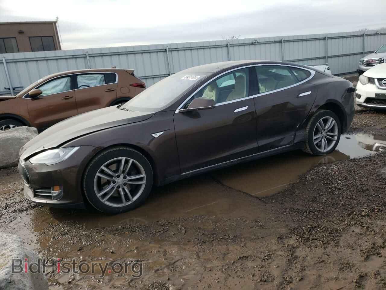 Фотография 5YJSA1CN2DFP05988 - TESLA MODEL S 2013