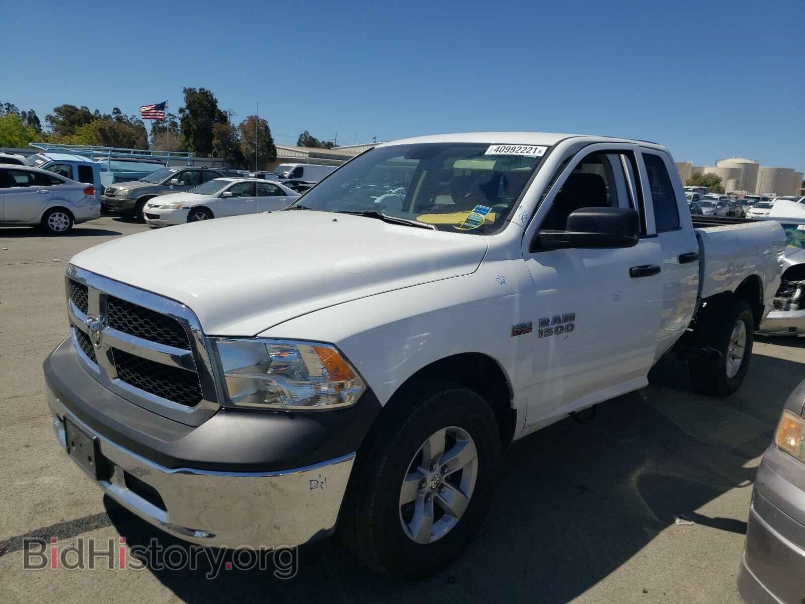 2015 RAM 1500 - VIN: 1C6RR7FT8FS587821 - Photo 2