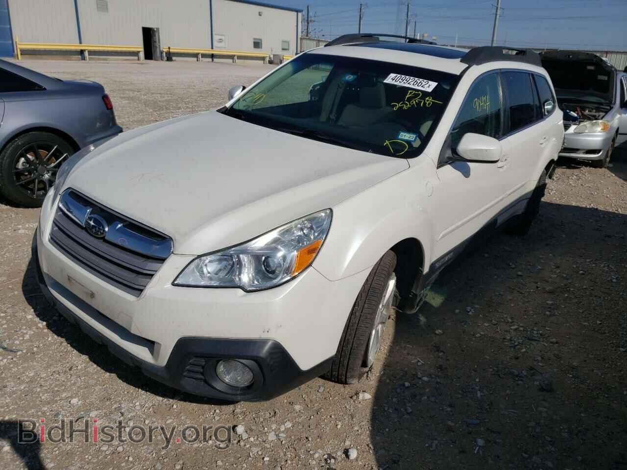 2014 SUBARU OUTBACK - VIN: 4S4BRCDC7E3252978 - Фото 2