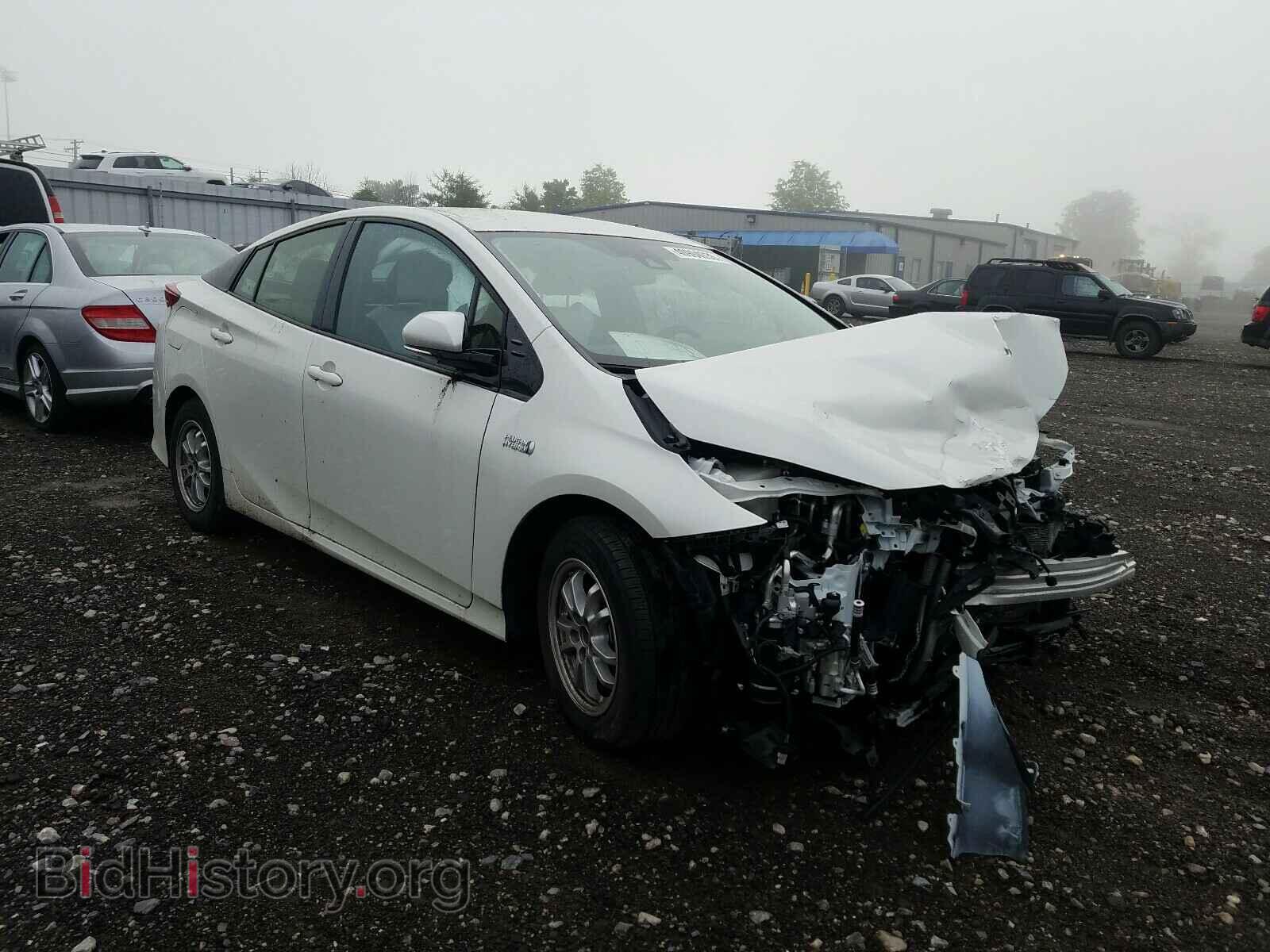 Photo JTDKARFP8H3035247 - TOYOTA PRIUS 2017