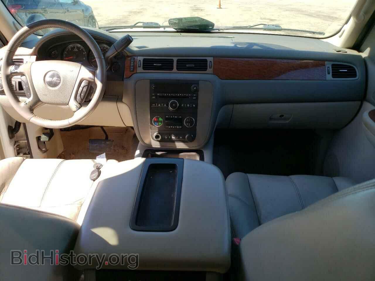 2008 GMC YUKON - VIN: 1GKFC13088R240119 - Фото 8