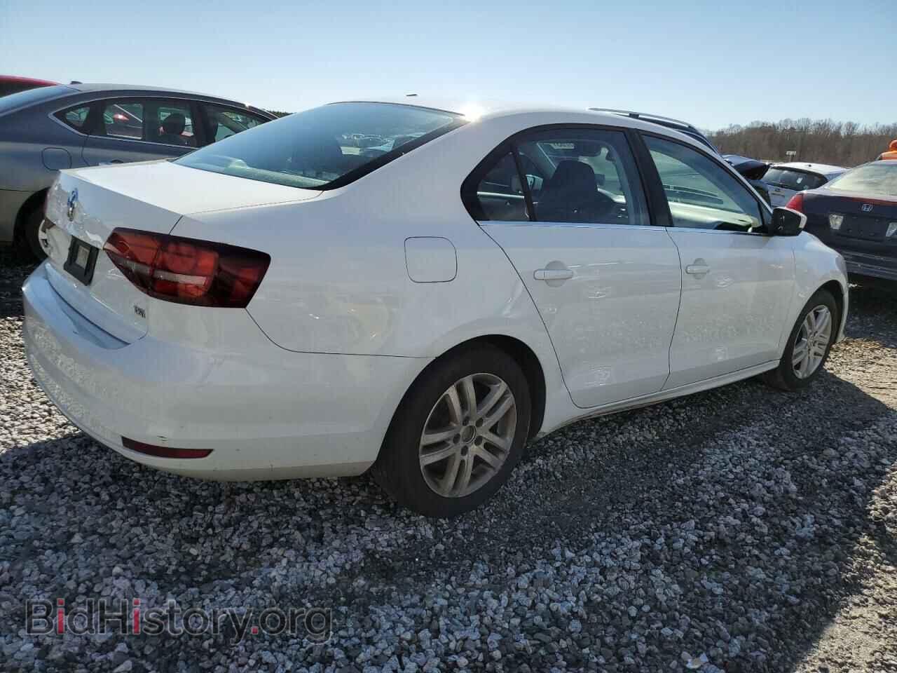 2017 VOLKSWAGEN JETTA - VIN: 3VW2B7AJ0HM350494 - Photo 3