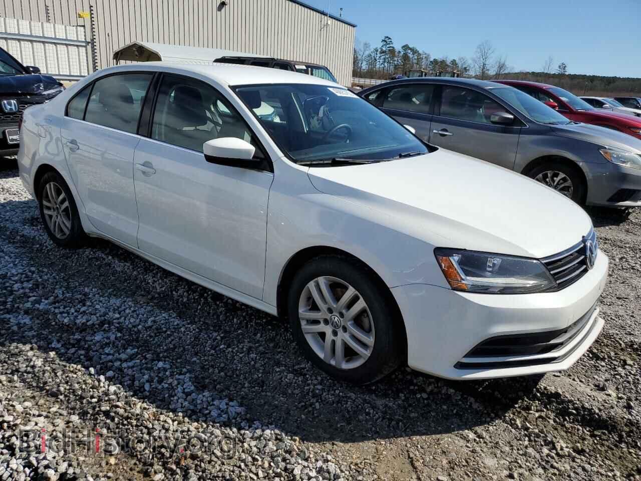2017 VOLKSWAGEN JETTA - VIN: 3VW2B7AJ0HM350494 - Photo 4