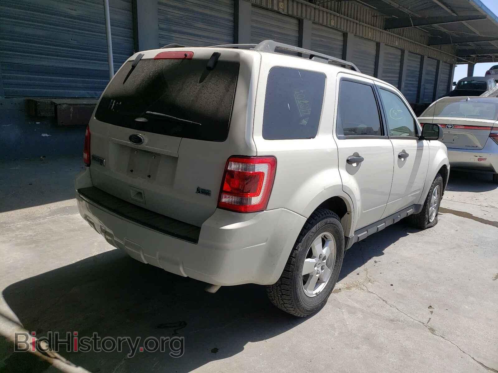 2012 FORD ESCAPE - VIN: 1FMCU9DG9CKB04942 - Фото 4