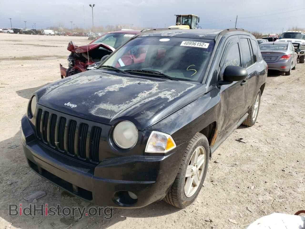 2007 JEEP COMPASS - VIN: 1J8FT47W37D358188 - Фото 2