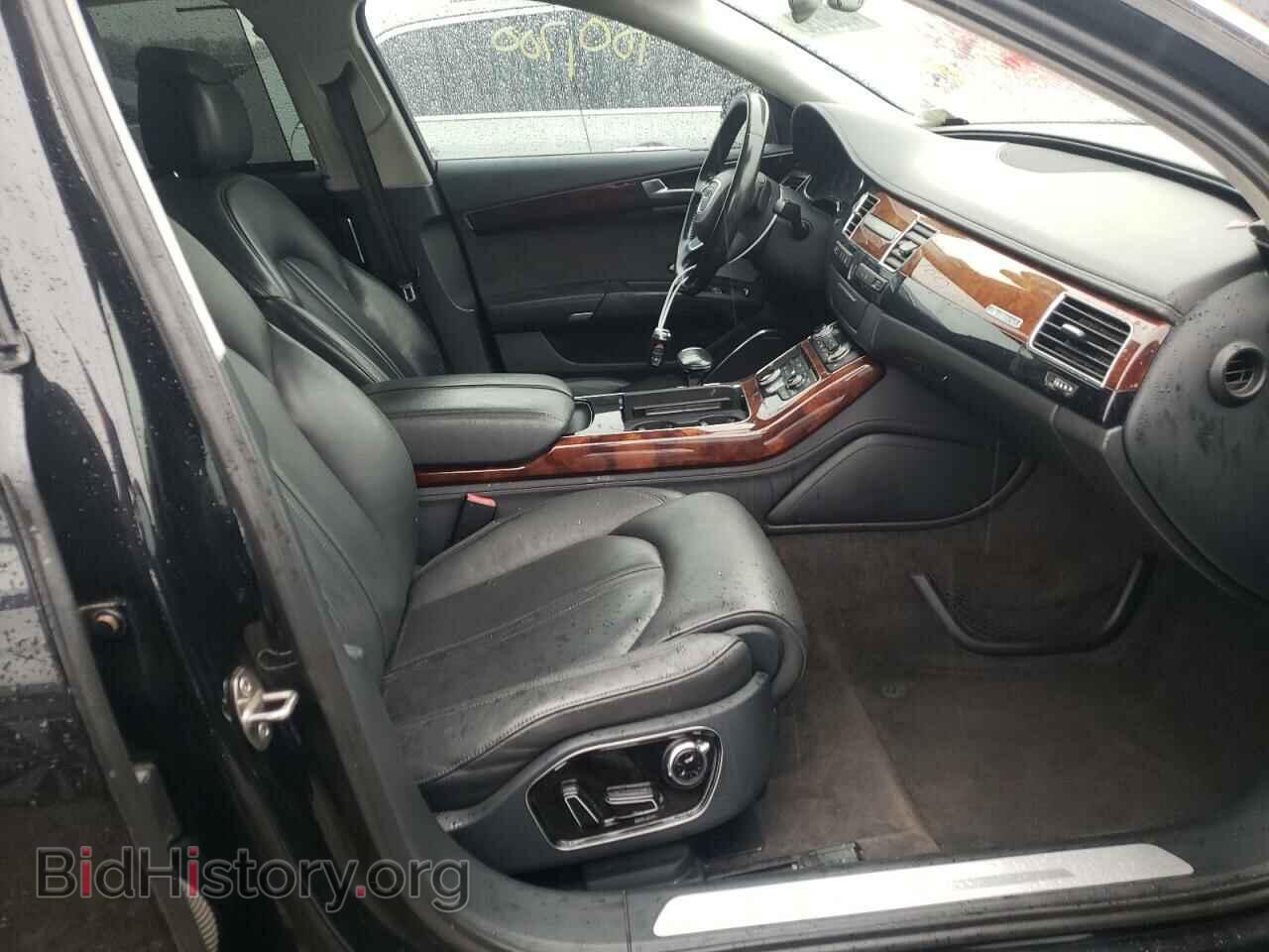 2011 AUDI A8 - VIN: WAURVAFD4BN005973 - Фото 5