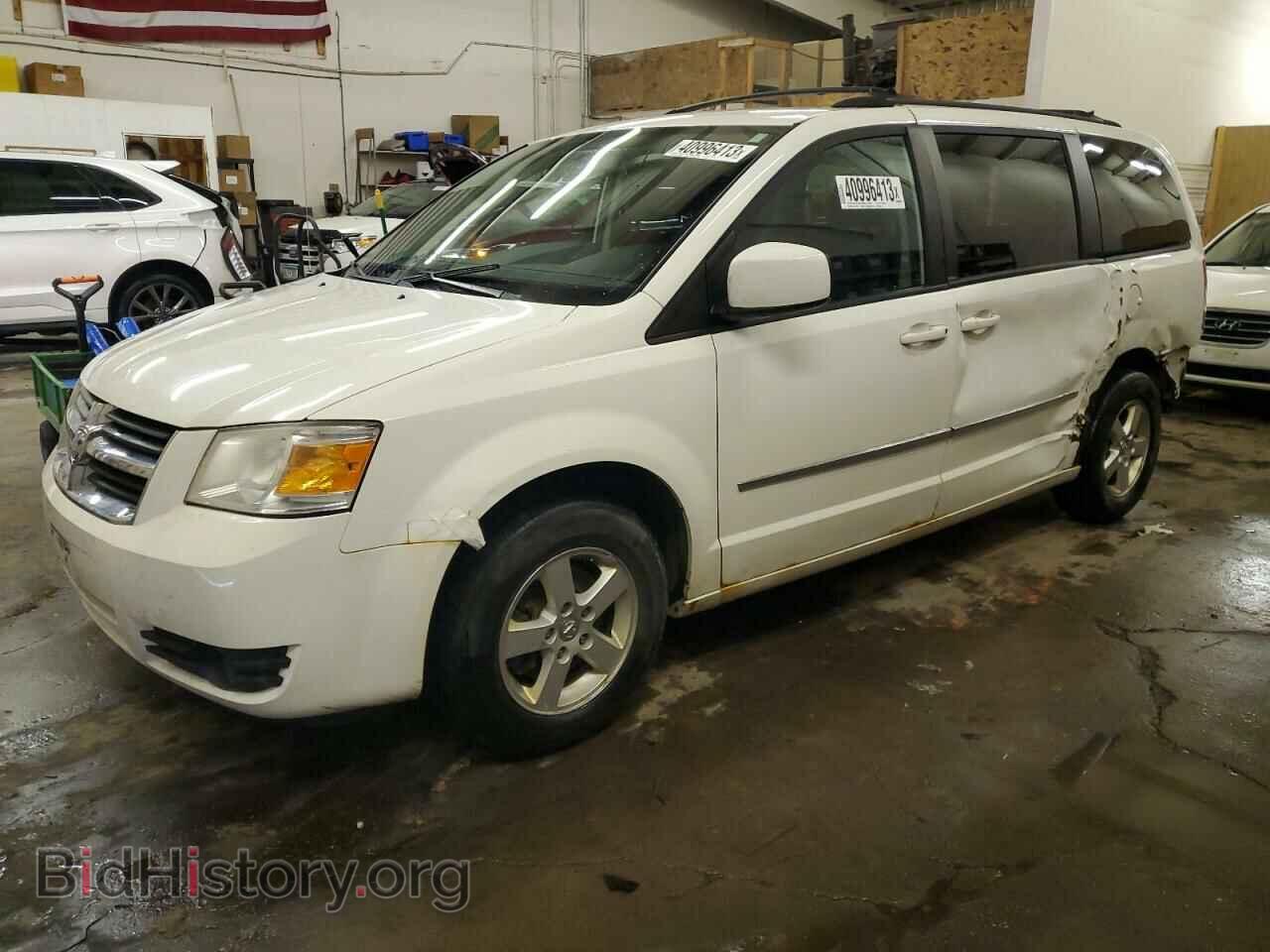 Photo 2D4RN5D15AR444896 - DODGE CARAVAN 2010