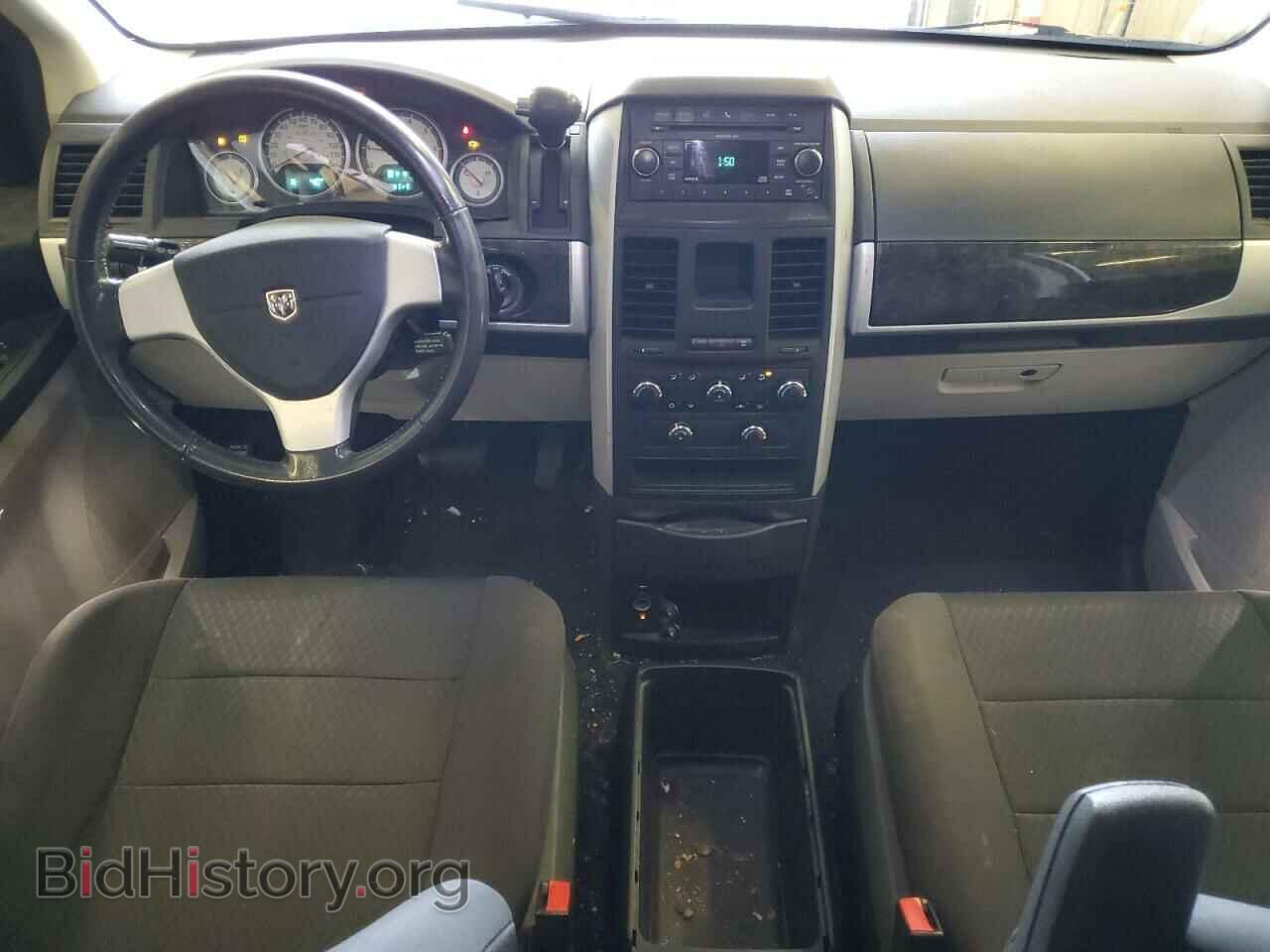 2010 DODGE CARAVAN - VIN: 2D4RN5D15AR444896 - Фото 8
