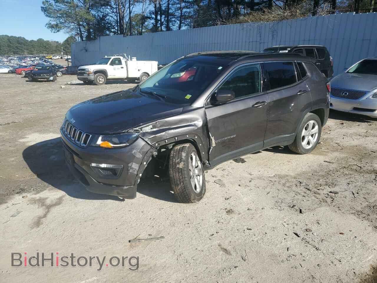 Фотография 3C4NJDBB4JT117402 - JEEP COMPASS 2018