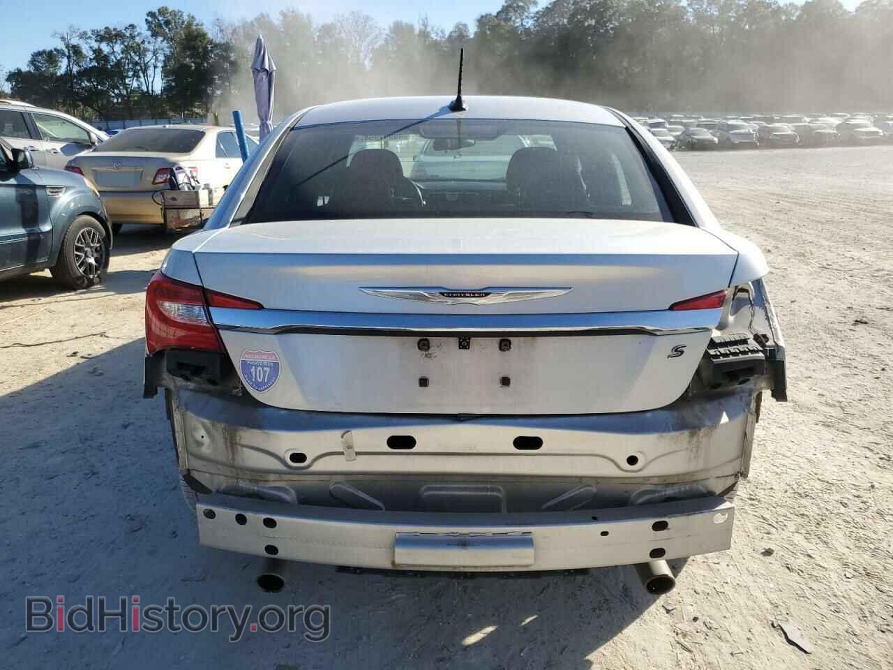 2012 CHRYSLER 200 - VIN: 1C3CCBHG3CN145837 - Фото 6