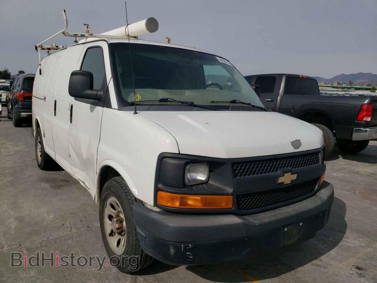 2011 CHEVROLET EXPRESS - VIN: 1GCSGAFX9B1129740 - Фото 4
