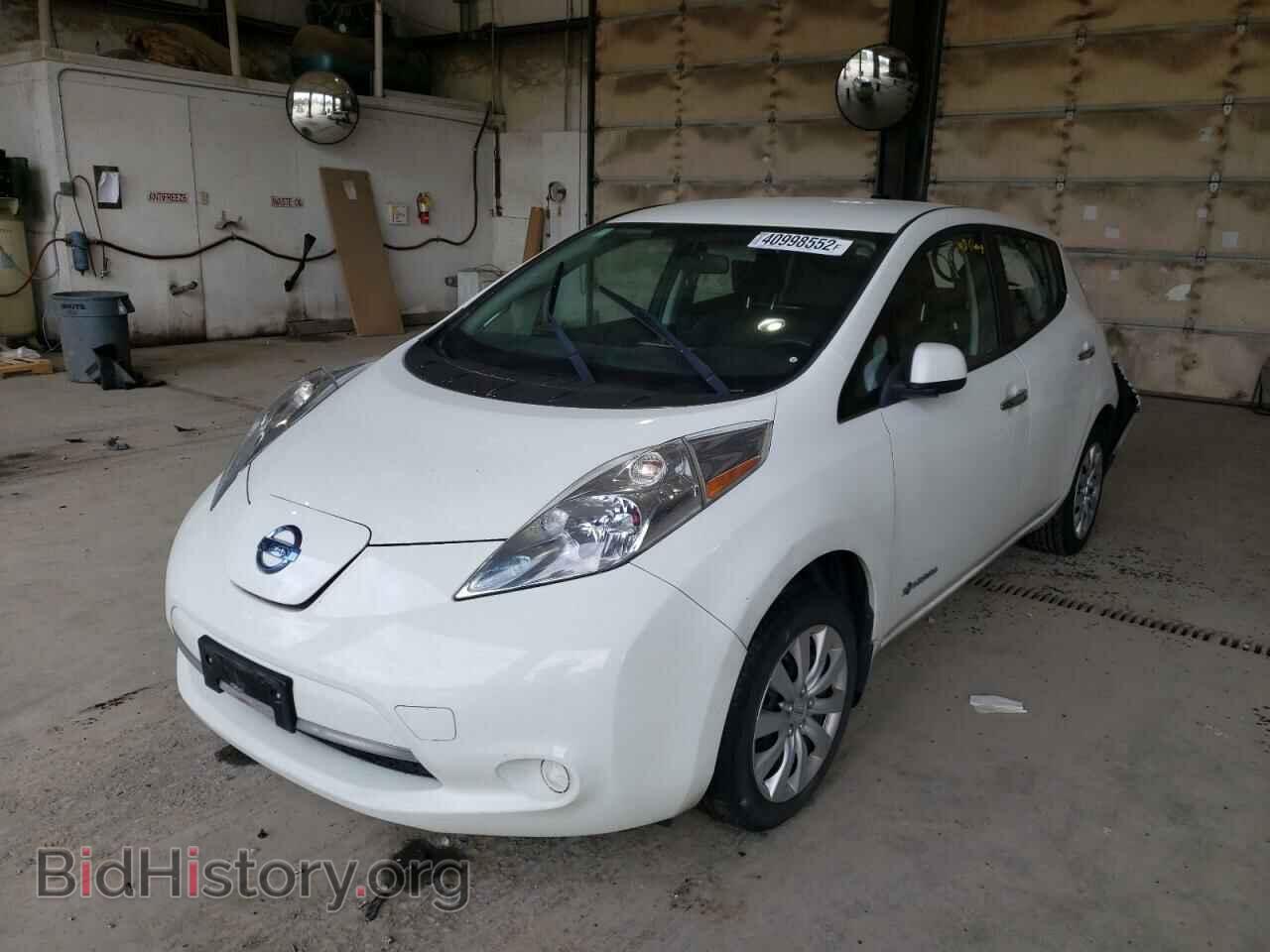 2015 NISSAN LEAF - VIN: 1N4AZ0CPXFC305974 - Фото 2