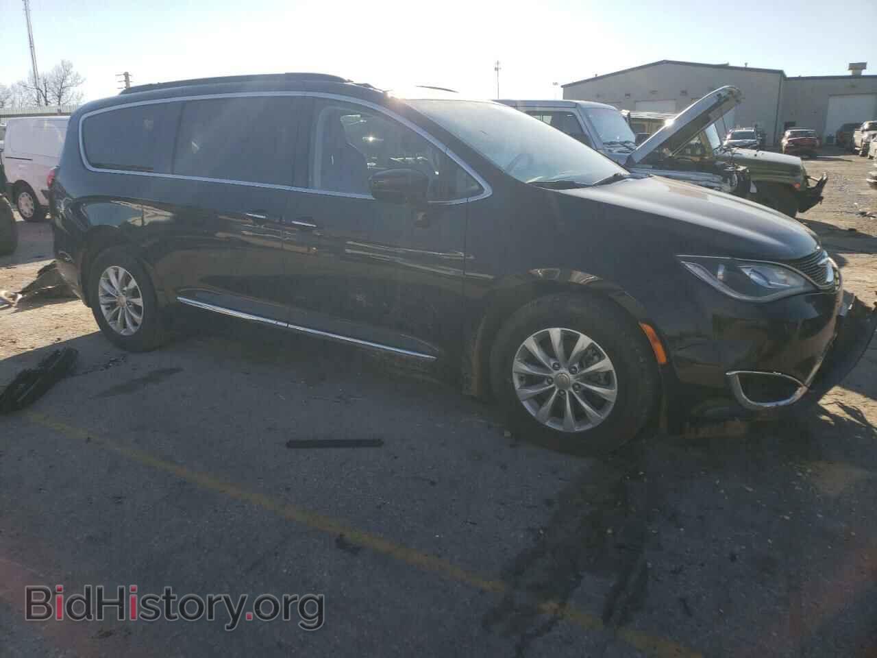 2017 CHRYSLER PACIFICA - VIN: 2C4RC1BG2HR569450 - Фото 4