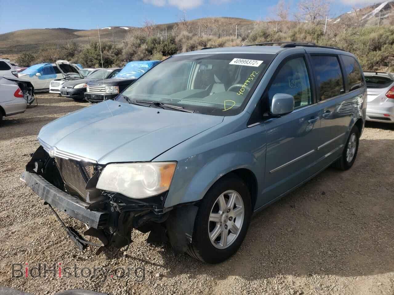 2010 CHRYSLER MINIVAN - VIN: 2A4RR5D10AR228949 - Photo 2