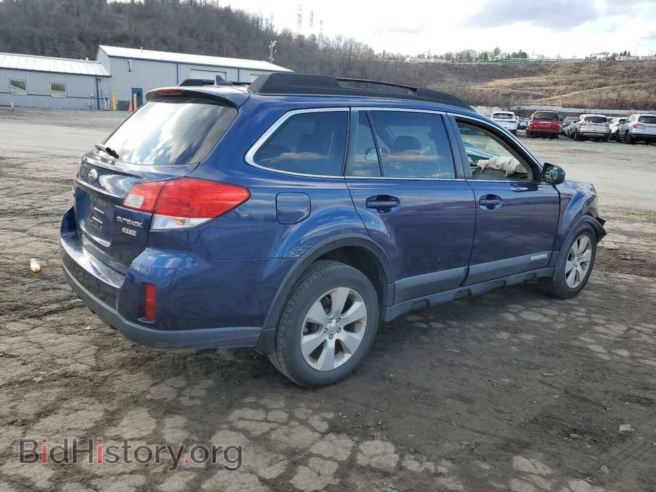 2011 SUBARU OUTBACK - VIN: 4S4BRBKC4B3359303 - Фото 3