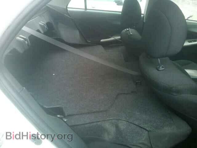 2011 TOYOTA COROLLA - VIN: 2T1BU4EE7BC594300 - Фото 6