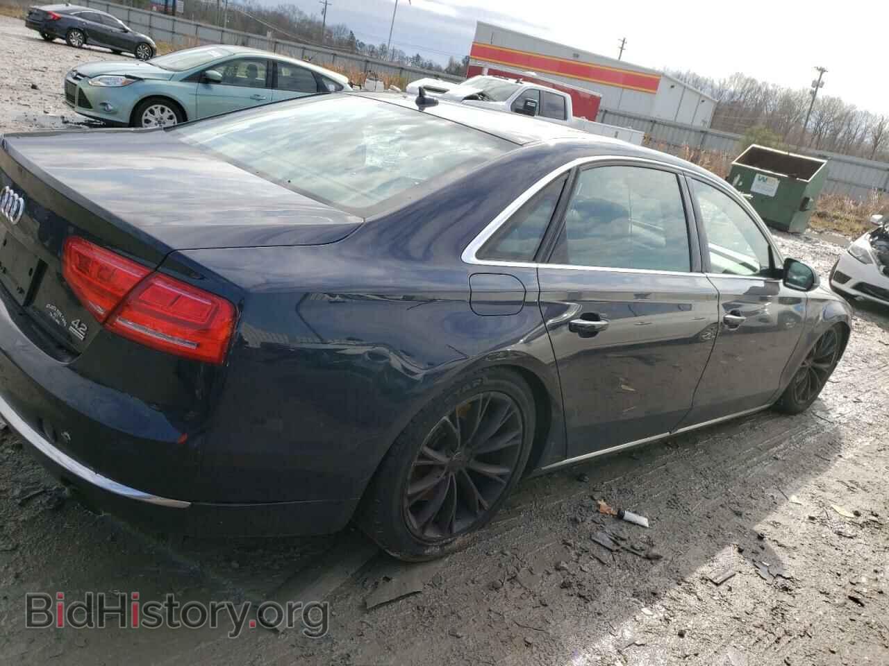 2011 AUDI A8 - VIN: WAURVAFD1BN019829 - Фото 3
