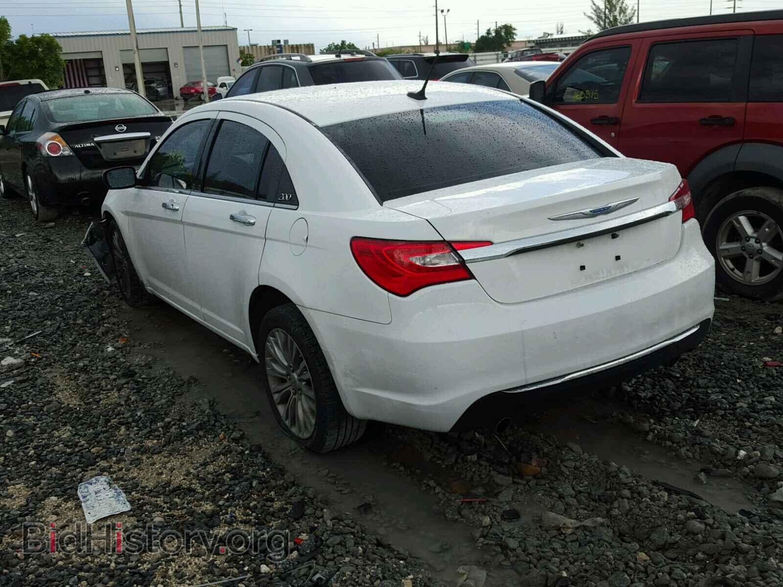 2013 CHRYSLER 200 - VIN: 1C3CCBCG8DN514300 - Photo 3