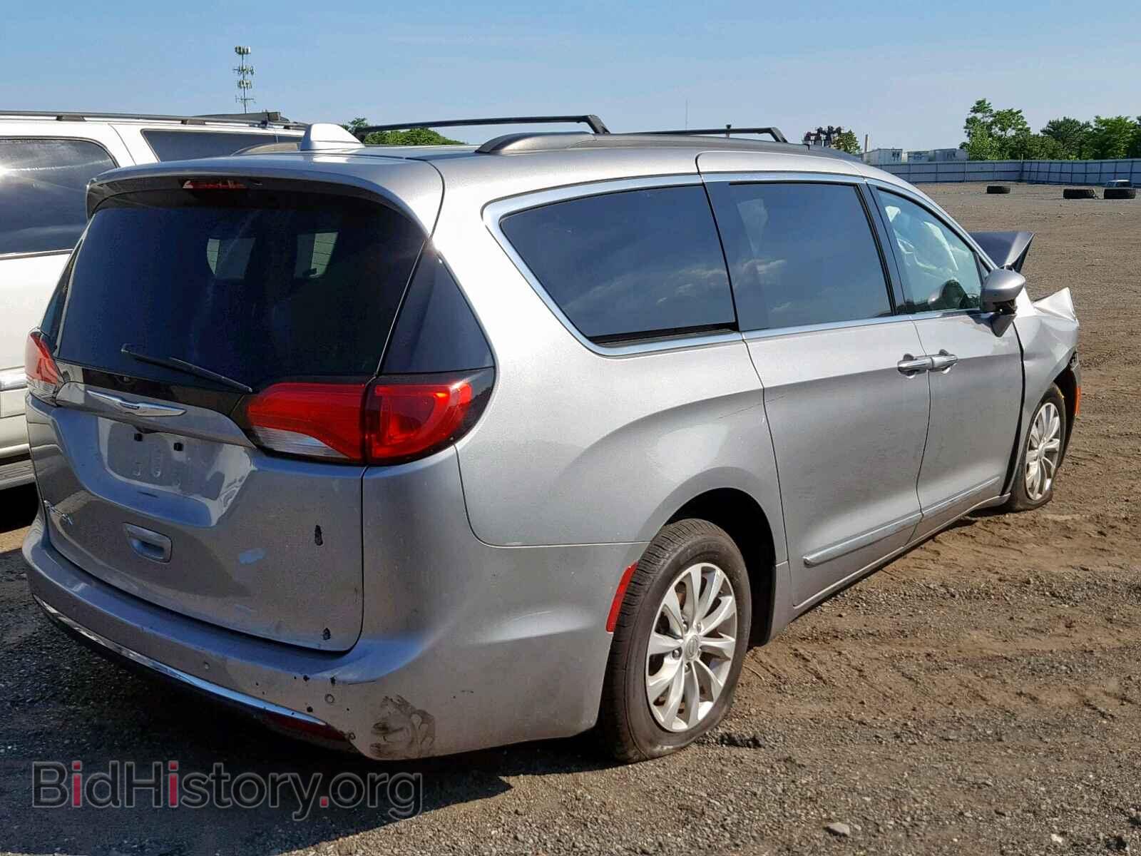 2017 CHRYSLER PACIFICA T - VIN: 2C4RC1BG2HR642235 - Photo 4