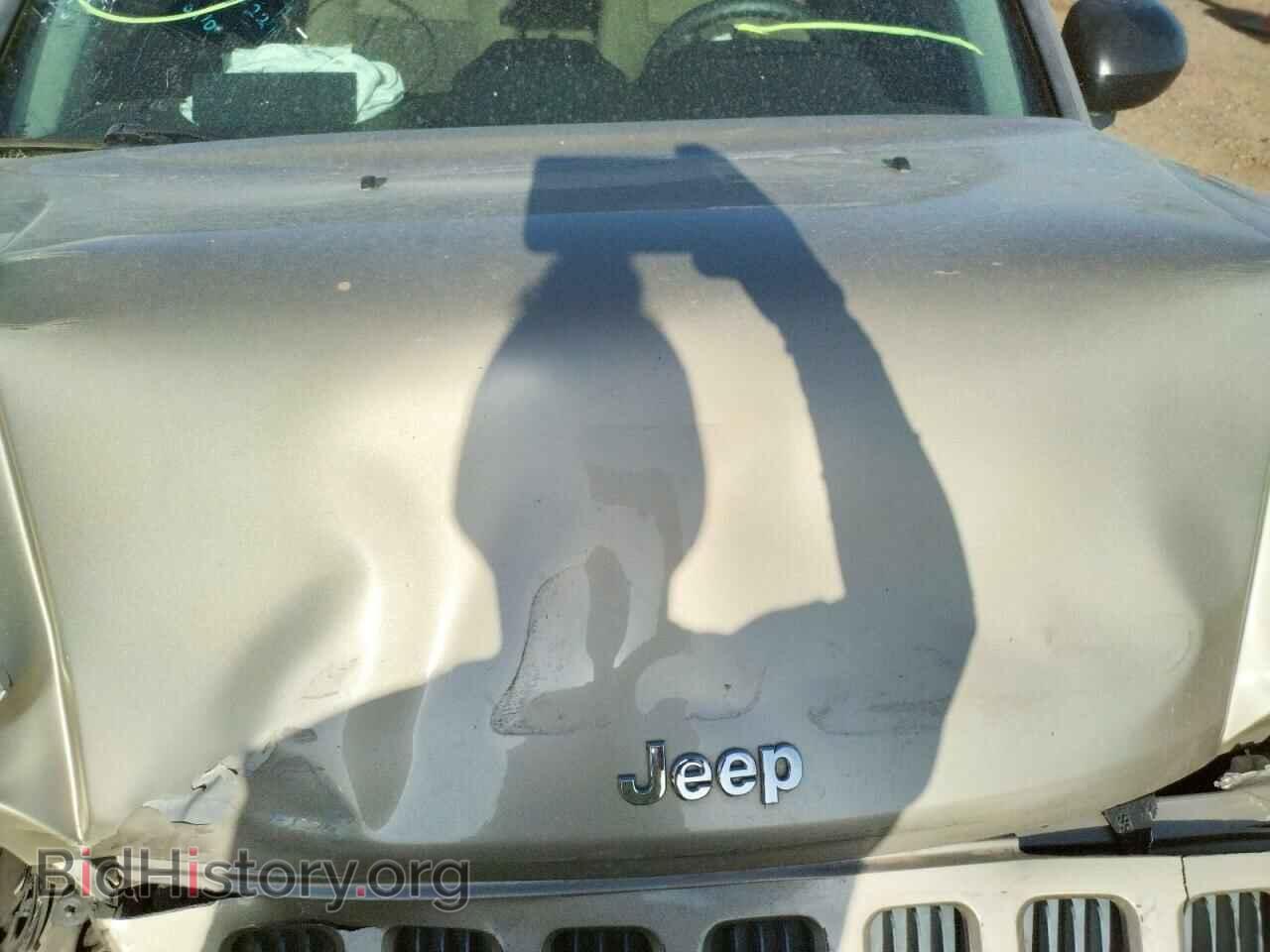 2009 JEEP COMPASS - VIN: 1J4FT47A79D220064 - Photo 7