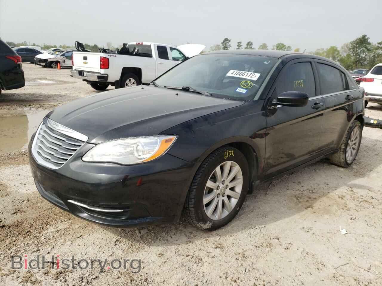 2013 CHRYSLER 200 - VIN: 1C3CCBBB8DN699857 - Фото 2