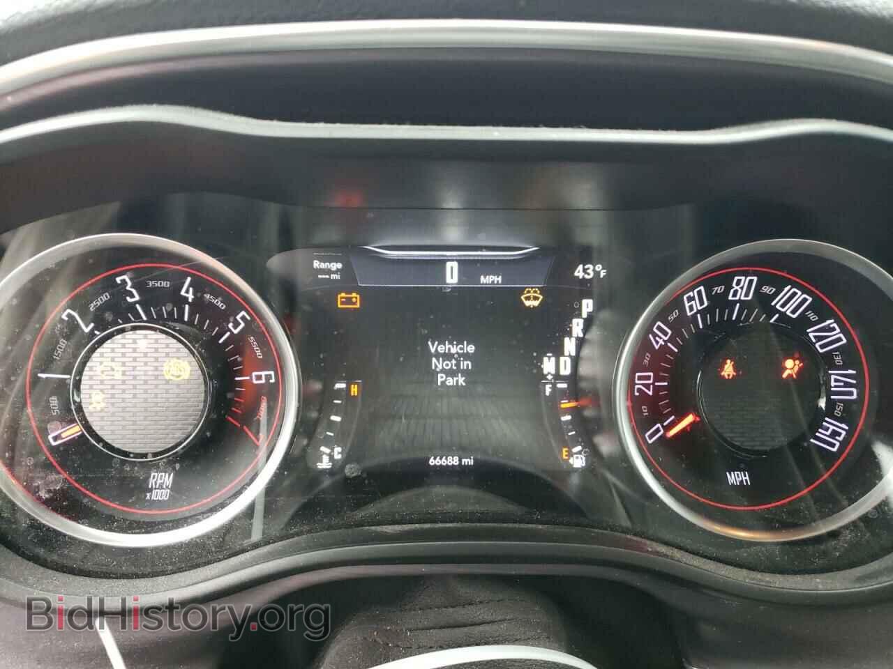 2018 DODGE CHALLENGER - VIN: 2C3CDZAG2JH334338 - Фото 9