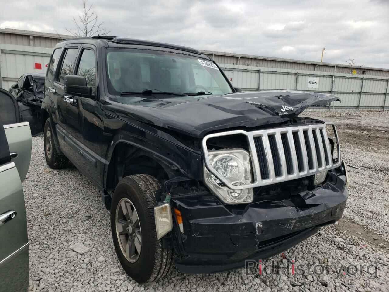 Photo 1J8GN28K38W251954 - JEEP LIBERTY 2008