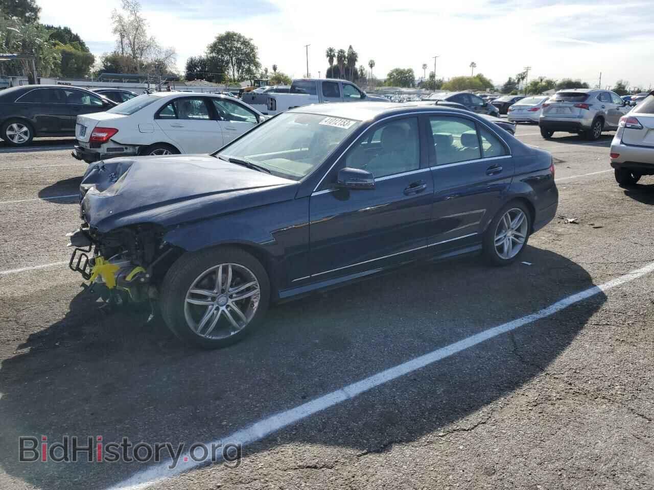 Photo WDDGF4HB1EA948313 - MERCEDES-BENZ C-CLASS 2014
