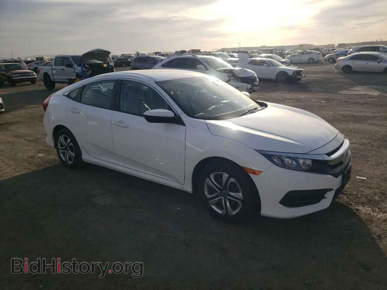 2017 HONDA CIVIC - VIN: 2HGFC2F50HH529652 - Фото 4