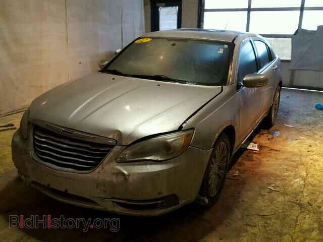2012 CHRYSLER 200 - VIN: 1C3CCBCG3CN277603 - Фото 2