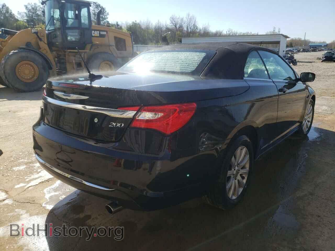2013 CHRYSLER 200 - VIN: 1C3BCBEB2DN553610 - Фото 4