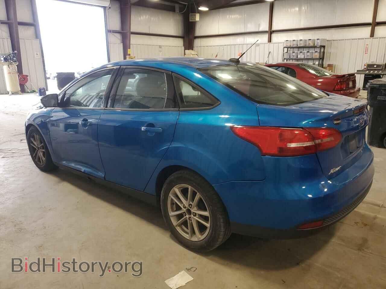 2017 FORD FOCUS - VIN: 1FADP3F2XHL256847 - Фото 2