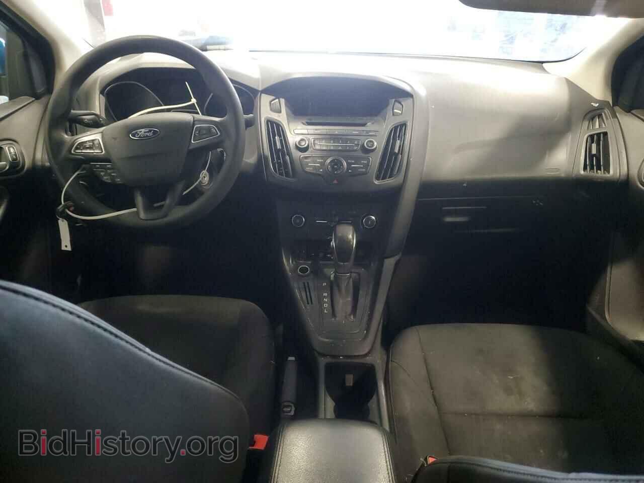 2017 FORD FOCUS - VIN: 1FADP3F2XHL256847 - Фото 8